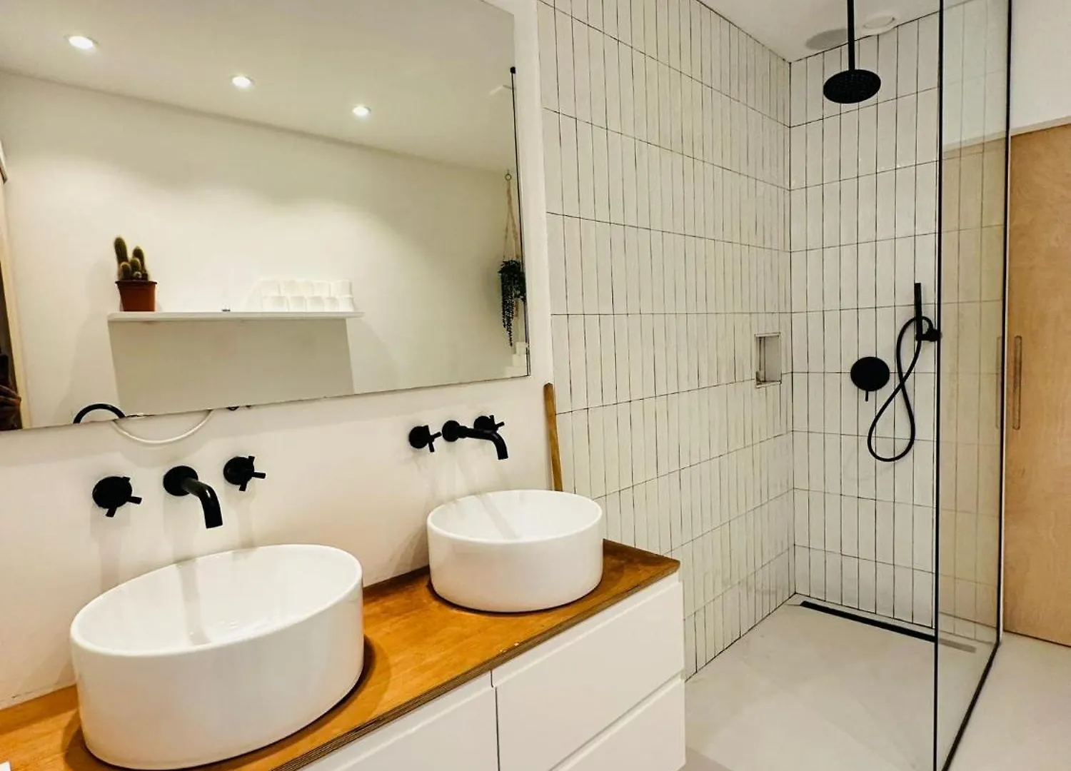 Homestay Luxury Suite - Amsterdam Lounge